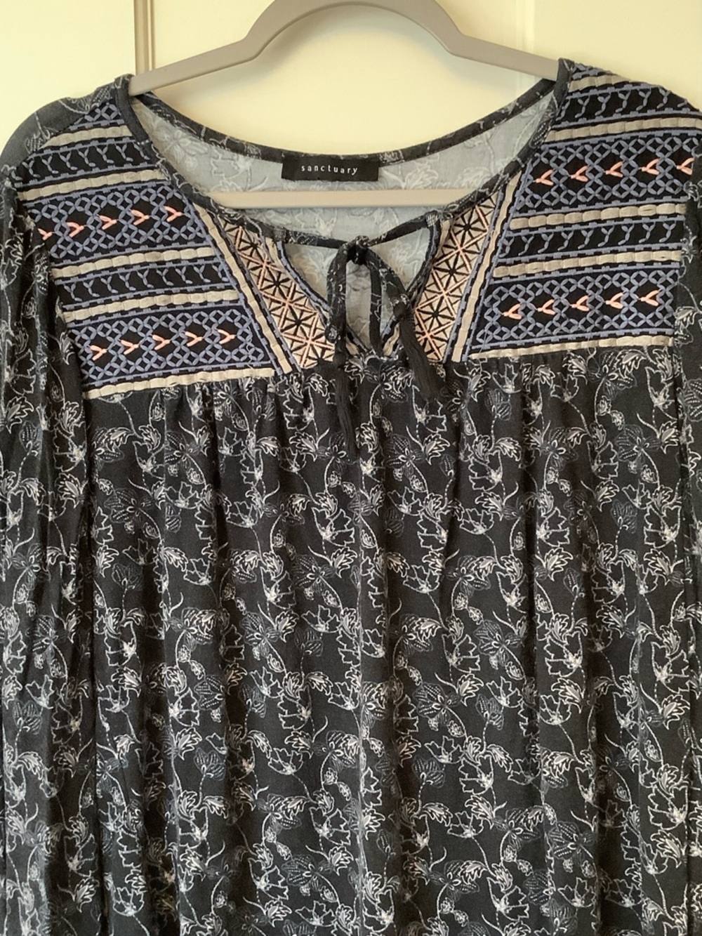 Sanctuary Black Floral Embroidered Tie-Neck Tunic - Picture 2 of 4